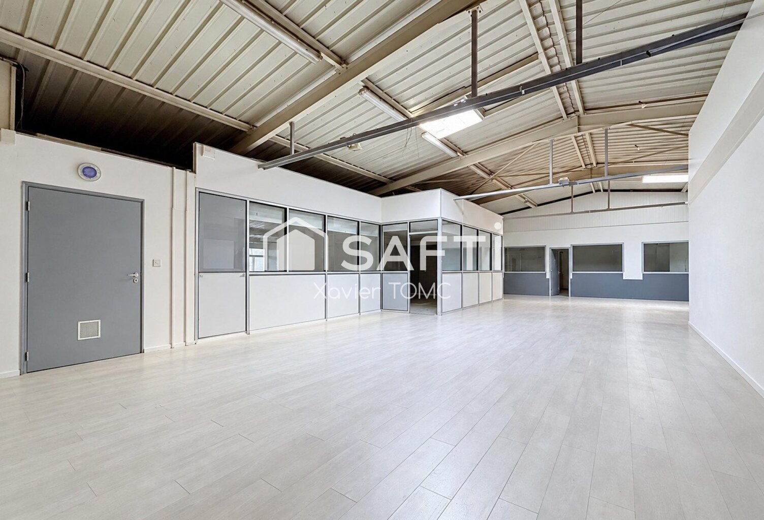 LOCAL COMMERCIAL EN CENTRE VILLE — photo 1