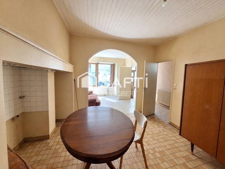 SALVIAC  Maison de ville en pierre à rénover  55 m²  Centre du village — photo 1