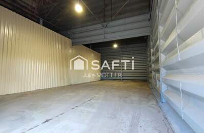 ENTREPOTS (94m², 100m², ou plus) ACCES FACILE N11 (La Rochelle Niort Paris) — photo du bien