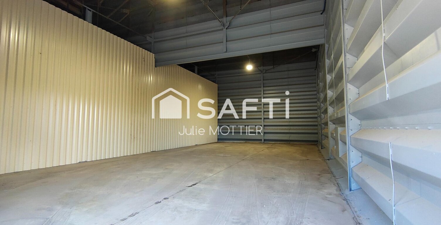 ENTREPOTS (94m², 100m², ou plus) ACCES FACILE N11 (La Rochelle Niort Paris) — photo 1