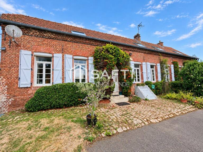 Maison familiale avec annexe et dépendances — photo 1