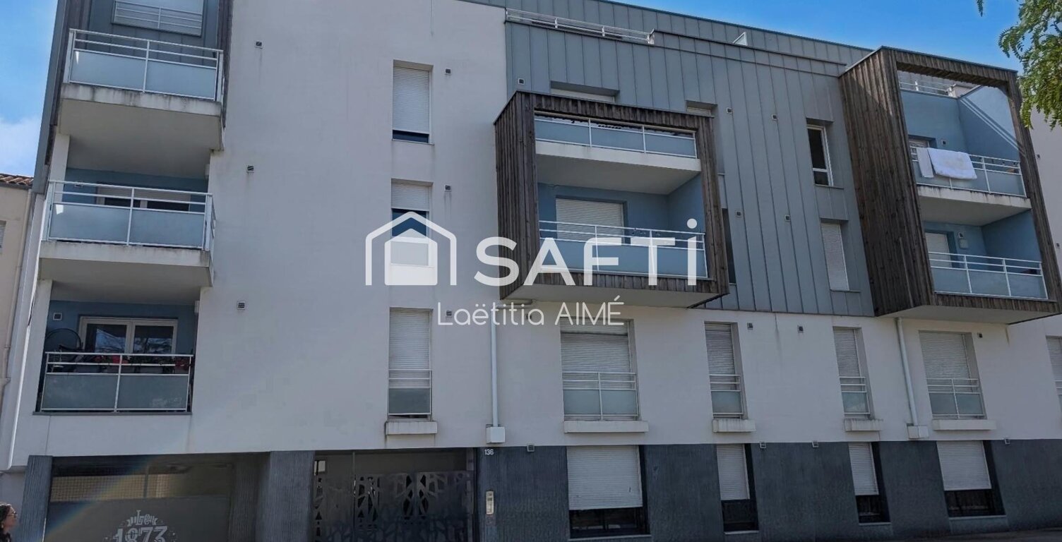 Appartement T2 avec grande terrasse et parking couvert — photo 1