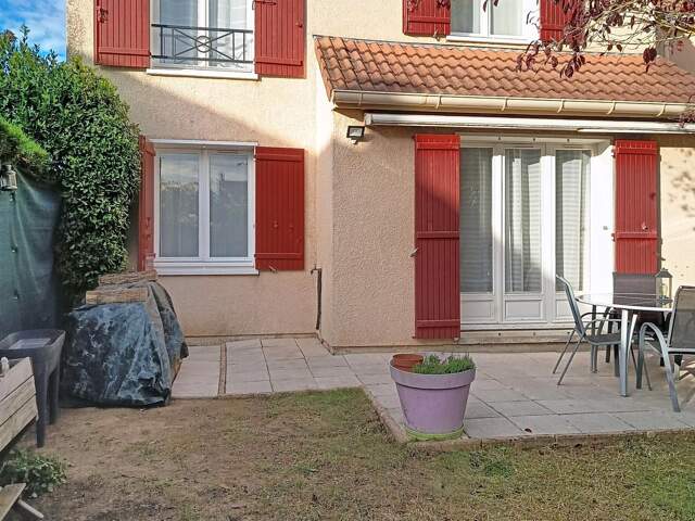 Très belle Maison Individuelle 7P 5CH à qqs minutes à pied de la Gare RER A de Cergy-le-Haut — photo du bien