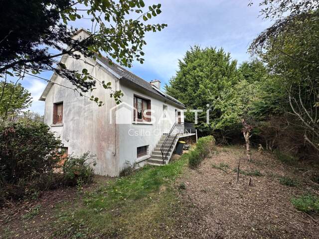 Maison sur sous sol complet, superbe jardin arboré — photo du bien
