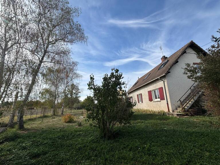 Ensemble Immobilier avec longère rénovée et nombreuses dépendances — photo 1