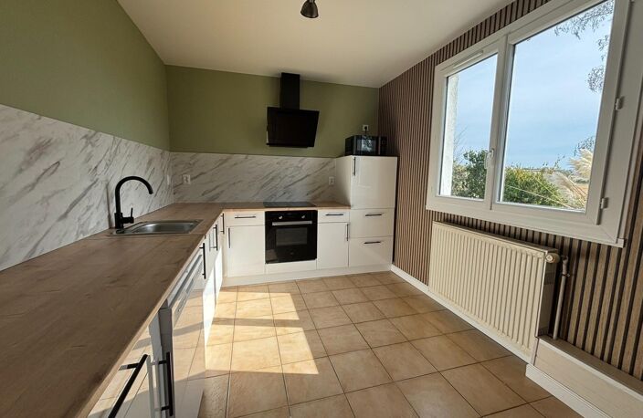 Ensemble Immobilier avec longère rénovée et nombreuses dépendances — photo 4