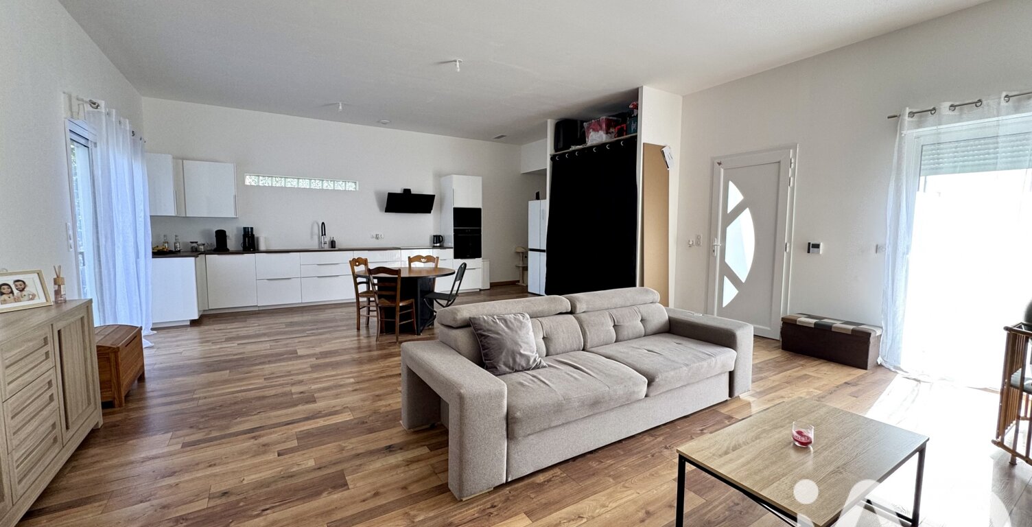 Vente Maison/villa 4 pièces — photo 1