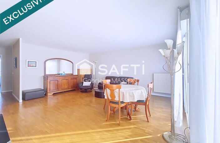 Rue DANTON - Bel appartement avec 2 balcons et double parking — photo 4