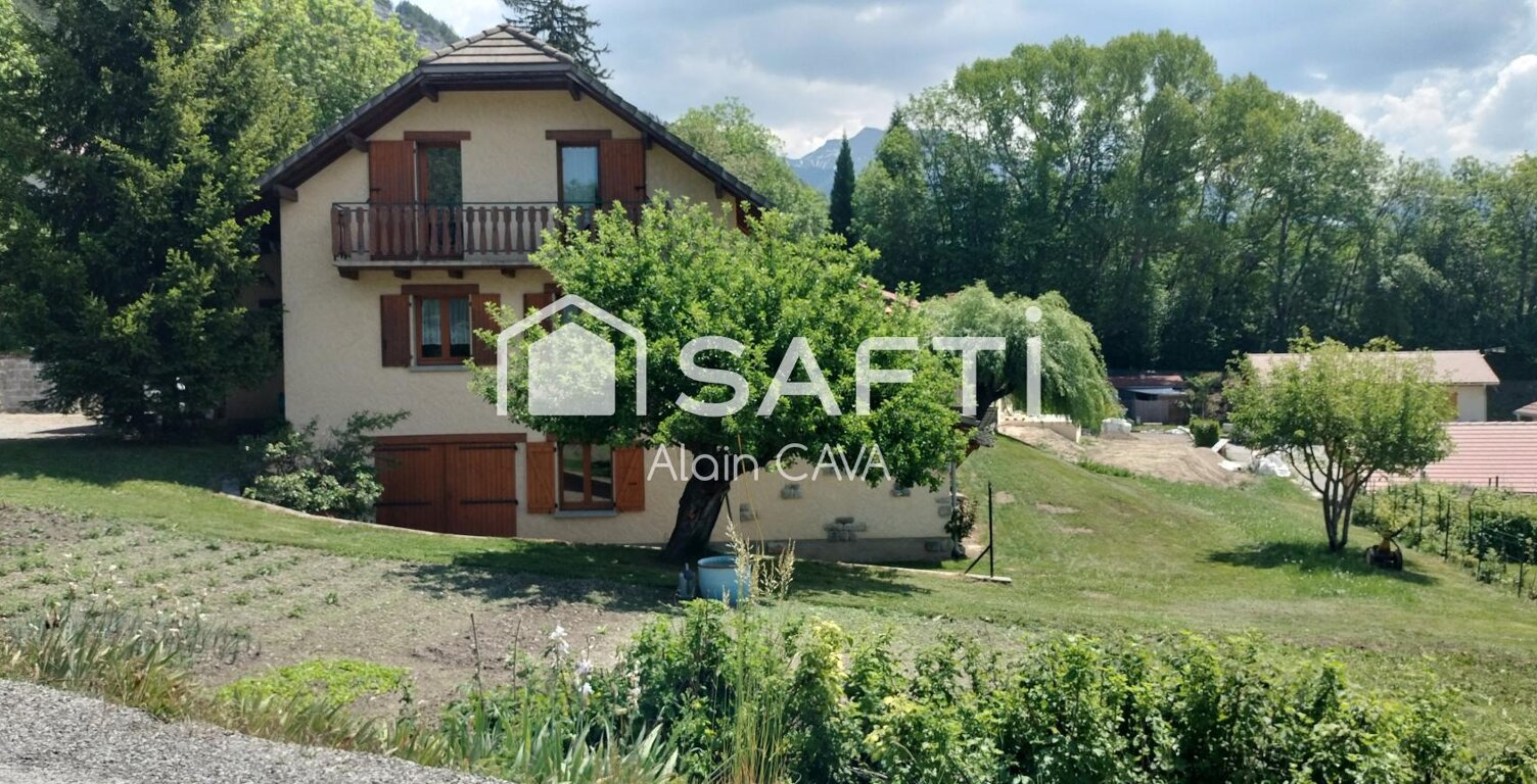 Maison de 134m2 (105 m2 loi carrez) sur 1159 m2 de terrain — photo 1