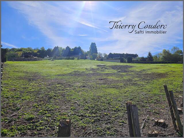 Beau terrain de 2194 m² sans ABF. — photo du bien