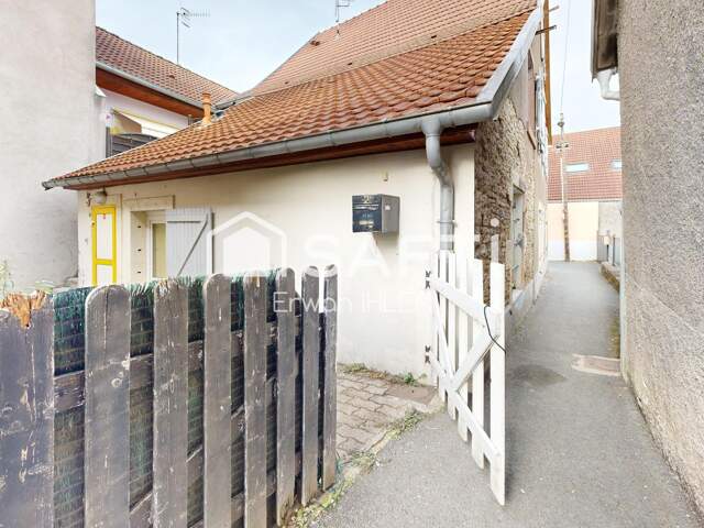 Appartement 95 m2 ,5 pièces 3 chambres , 25 m se terrain — photo du bien