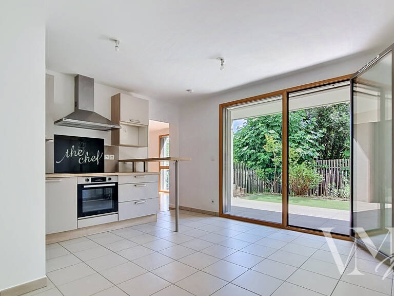 T2 AVEC TERRASSE ET JARDIN   LIMITE LYON 3   IDÉAL 1ER ACHAT — photo 1