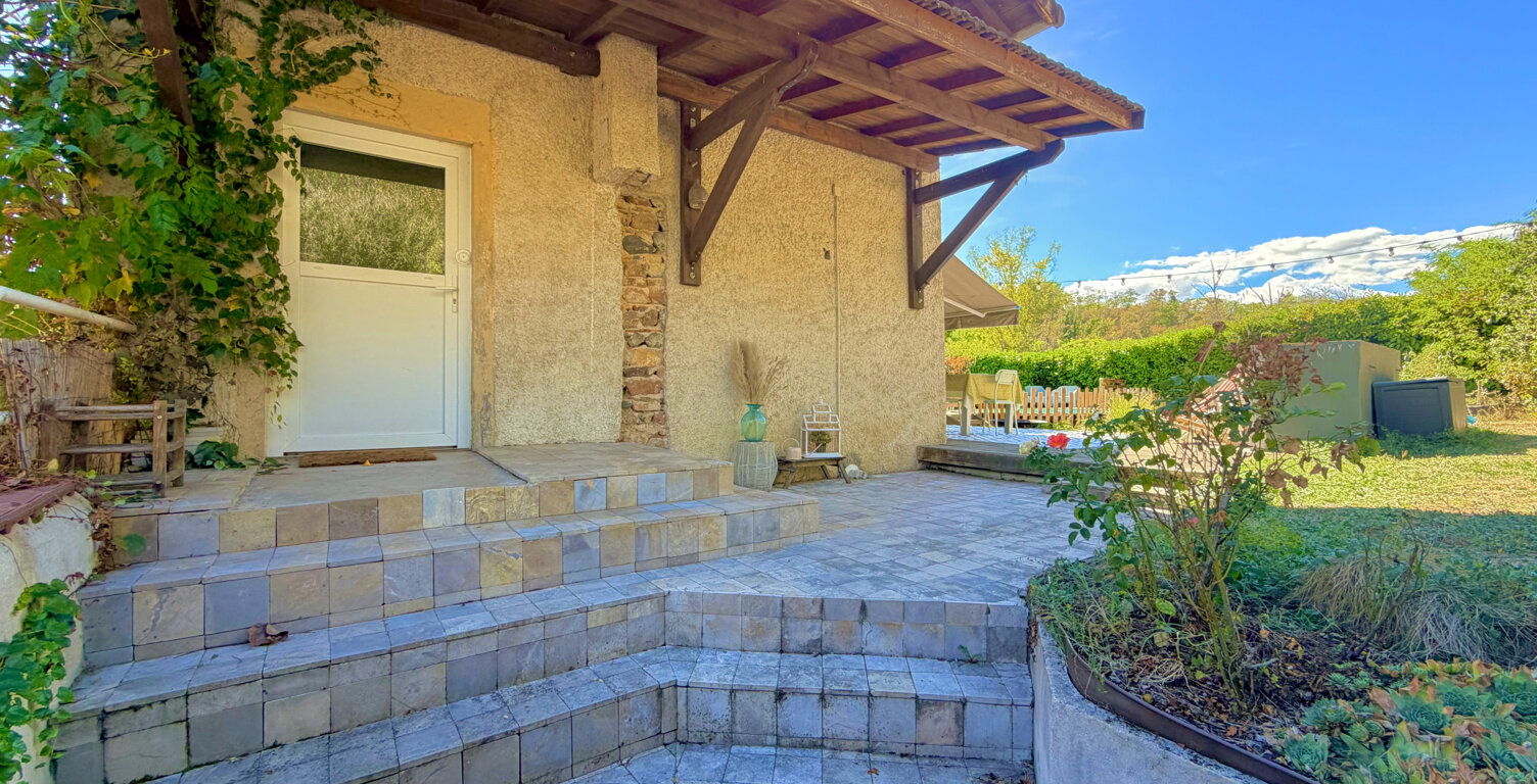 Maison Bully 110 m2 - 3 chambres, Piscine. — photo 1