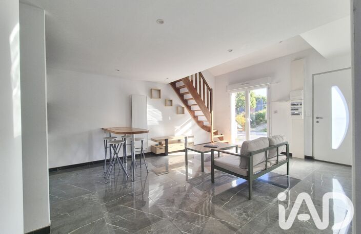 Vente Maison/villa 6 pièces — photo 2
