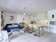Beau T3 de 73m2 au coeur de Guéthary avec parking et box. — photo 4