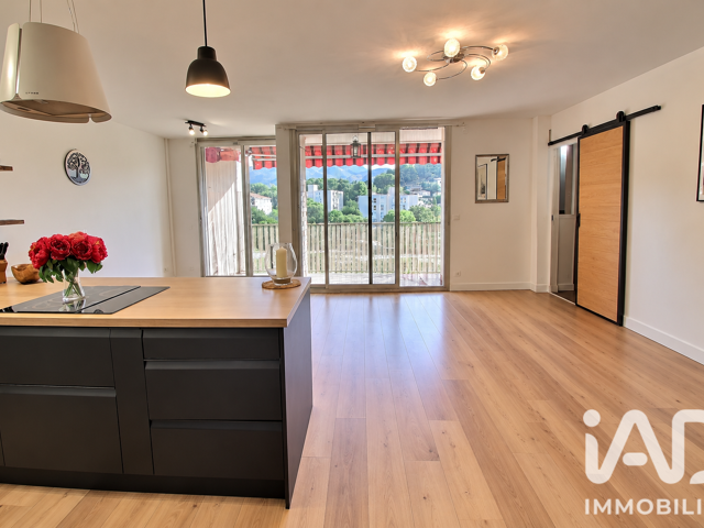 Vente Appartement 4 pièces — photo du bien