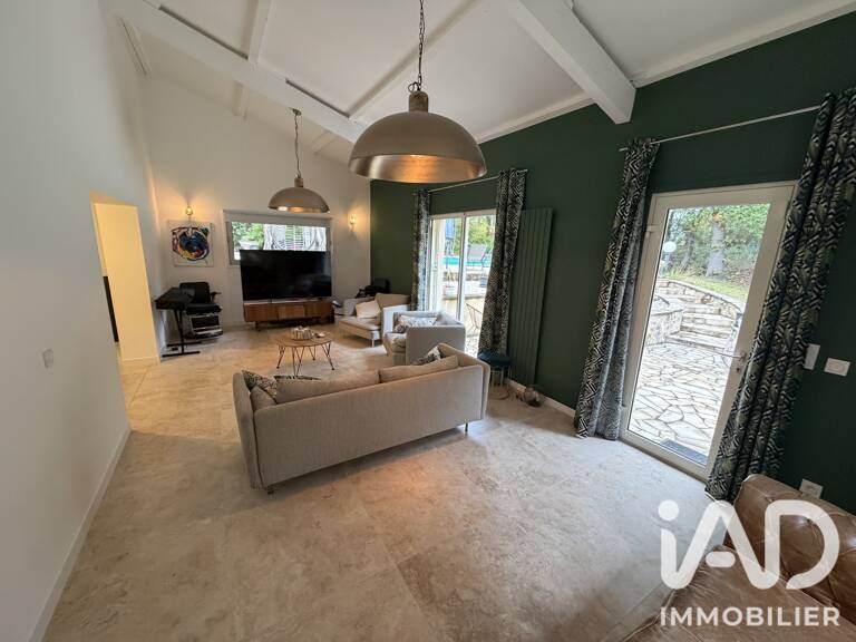 Vente Maison traditionnelle 9 pièces — photo 1