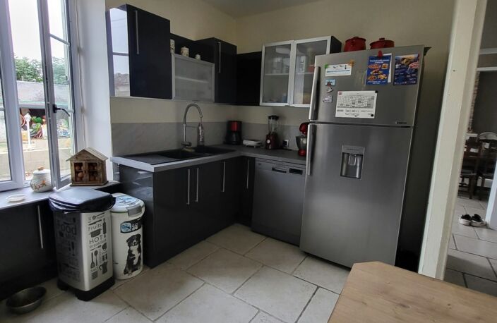 Vente Maison/villa 8 pièces — photo 3
