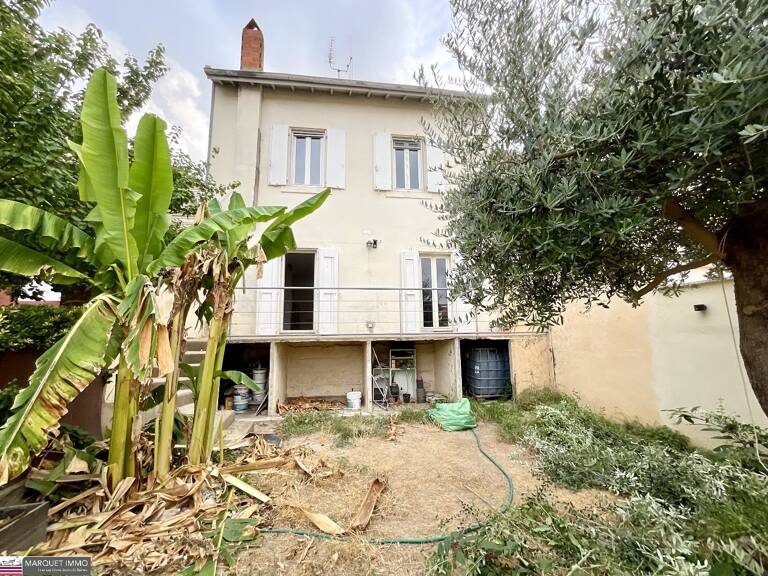 Villa — photo 1