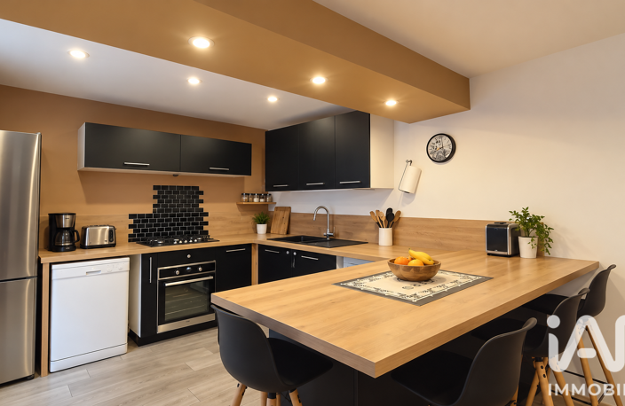 Vente Maison de ville 5 pièces — photo 3
