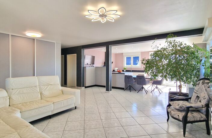 Vente Maison/villa 7 pièces — photo 4