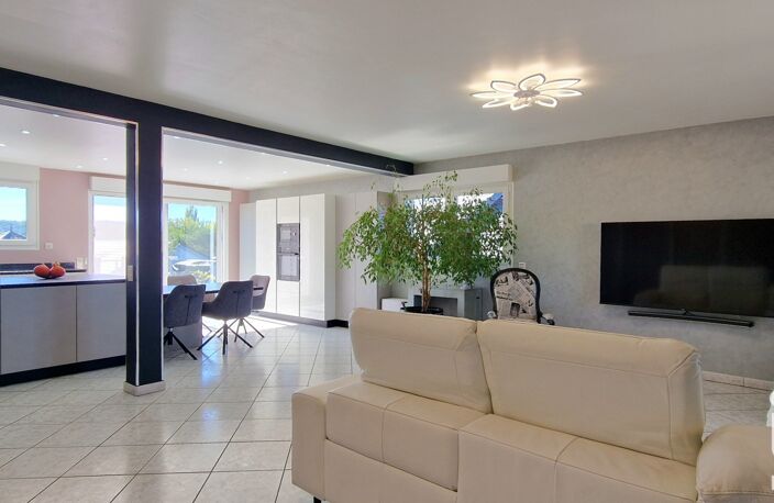 Vente Maison/villa 7 pièces — photo 5