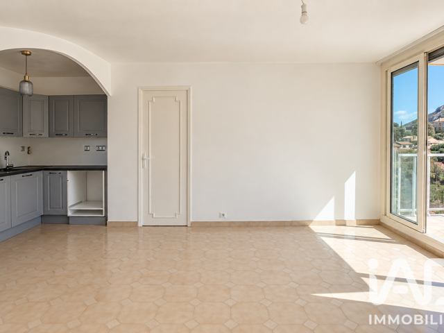 Vente Appartement 4 pièces — photo du bien