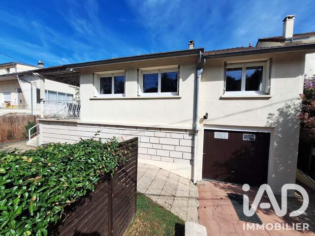 Vente Maison/villa 8 pièces — photo du bien