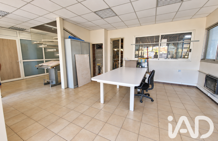 Vente Boutique/Local commercial 2 576 m&sup2; — photo 5