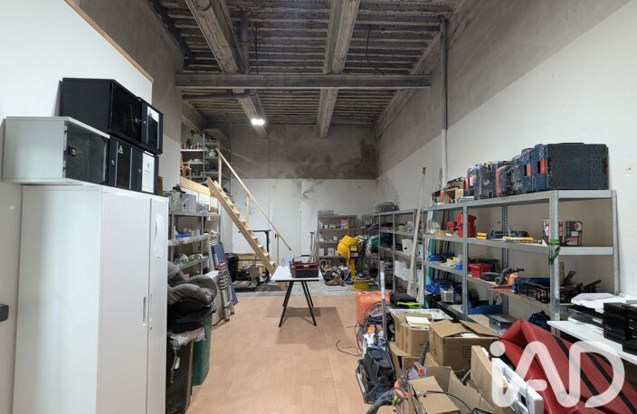 Vente Garage 112 m&sup2; — photo 3