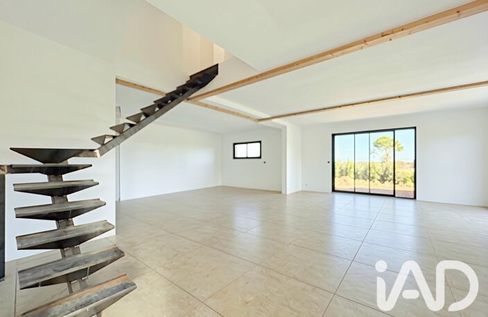 Vente Maison/villa 4 pièces — photo 2
