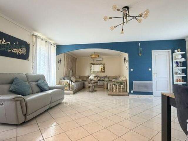 Vente Maison/villa 4 pièces — photo du bien