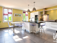 Vente Maison/villa 8 pièces — photo 2