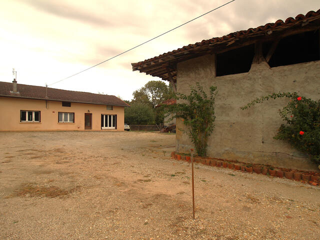 Maison à Saint-Didier-d'Aussiat