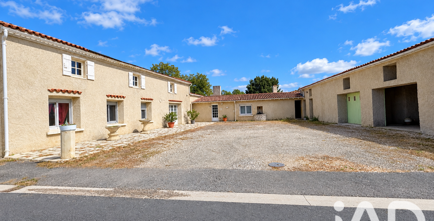 Vente Maison/villa 9 pièces — photo 1