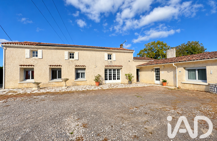 Vente Maison/villa 9 pièces — photo 2
