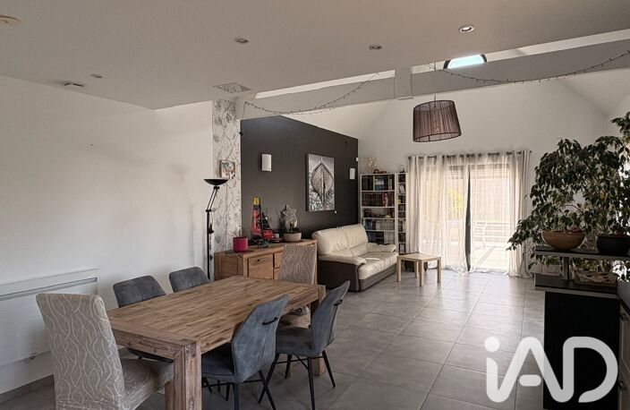 Vente Maison/villa 7 pièces — photo 2