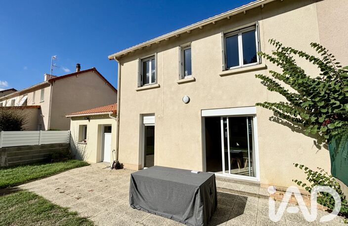 Vente Maison/villa 4 pièces — photo 2