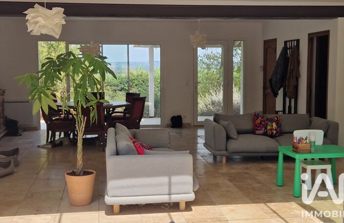 Vente Maison/villa 8 pièces — photo 4