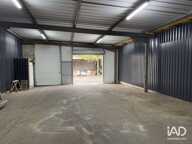 Location Local d'activités 270 m&sup2; — photo 2