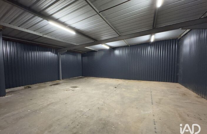 Location Local d'activités 270 m&sup2; — photo 4