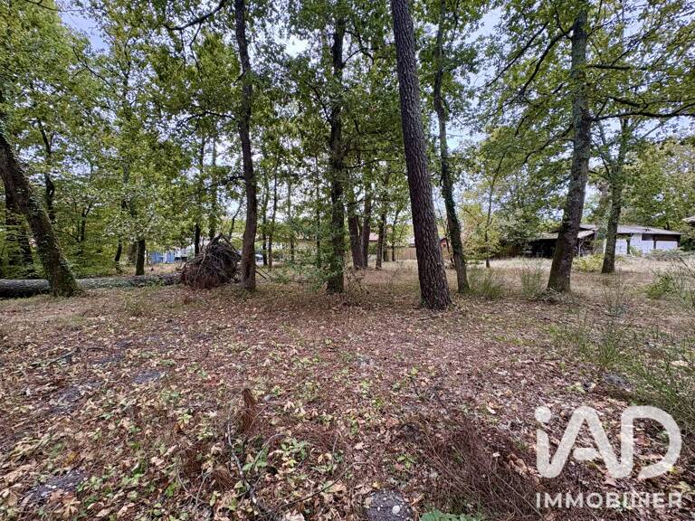 Vente Terrain à bâtir 741 m&sup2; — photo 1