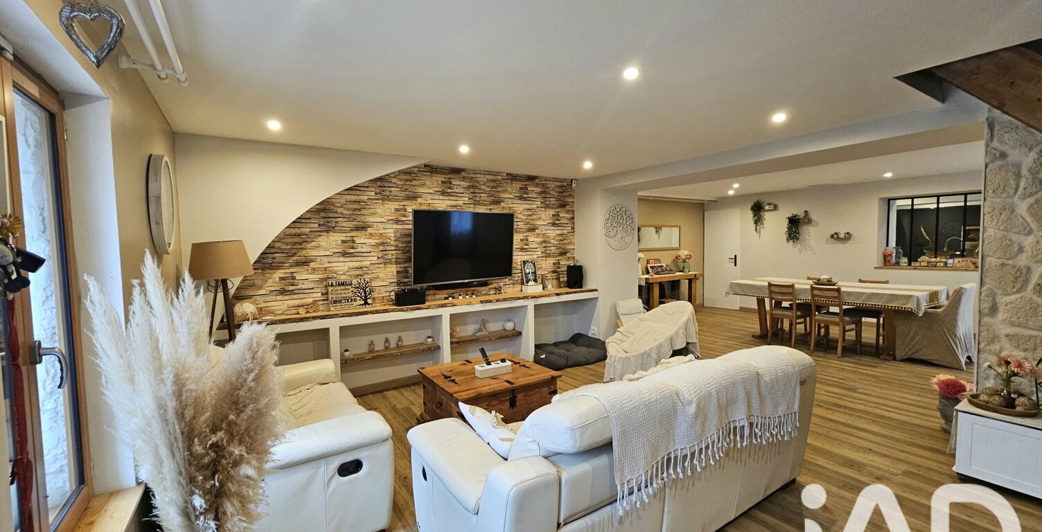 Vente Maison de village 6 pièces — photo 1