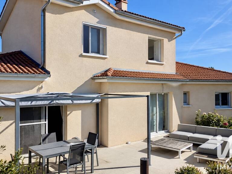 Vente Maison/villa 6 pièces — photo 1