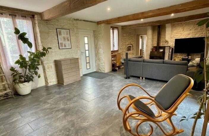 Vente Maison/villa 5 pièces — photo 2