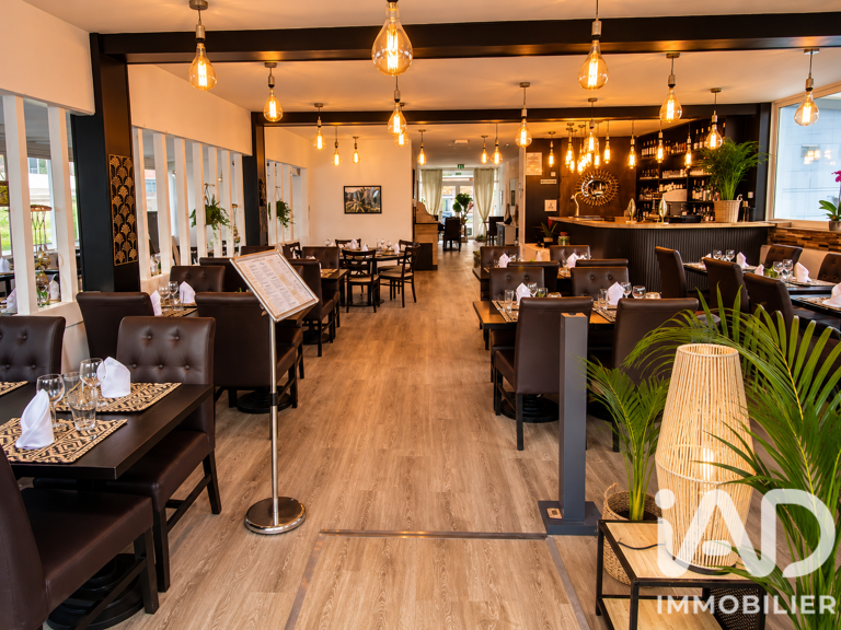 Vente Boutique/Local commercial 174 m&sup2; — photo 1