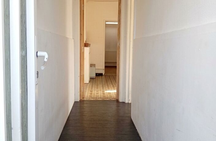 Vente Maison/villa 4 pièces — photo 2