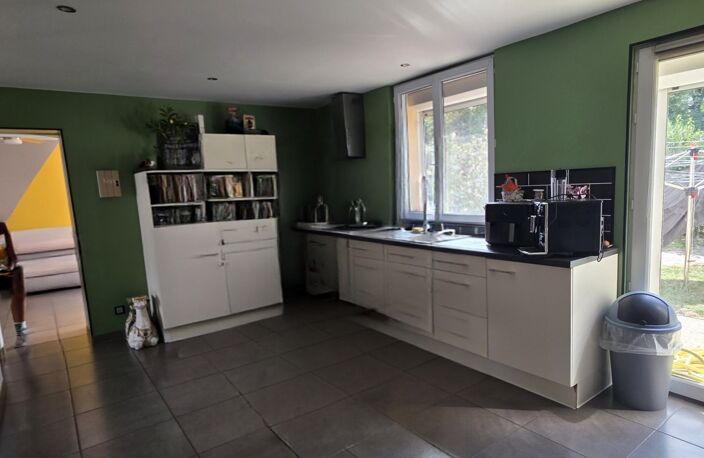 Vente Maison/villa 7 pièces — photo 5