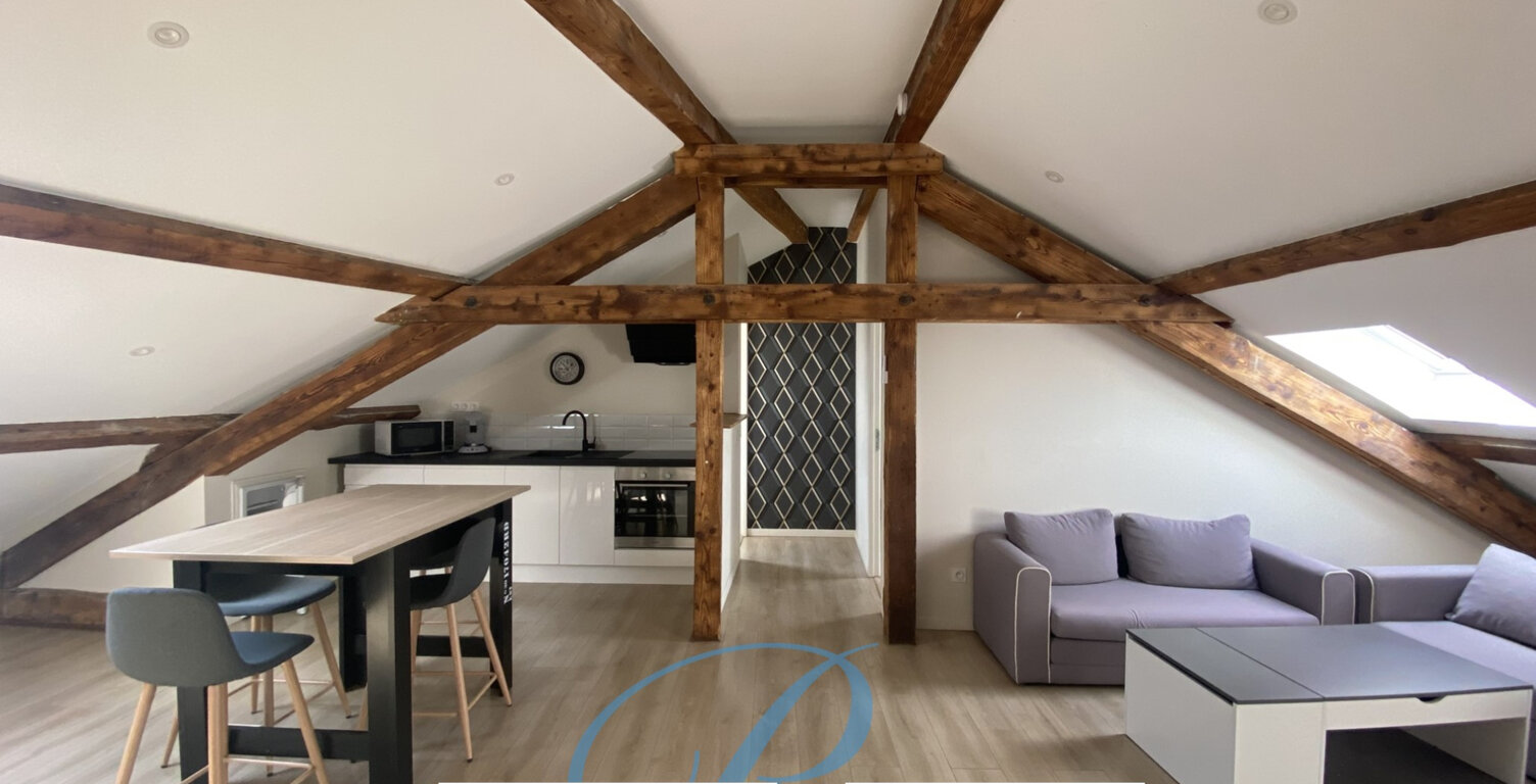 Appartement de Type 2 à vendre à ROANNE au dernier étage d'u — photo 1