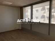 Bureaux à louer — photo 2